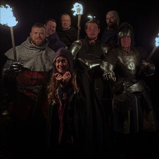 #HALLOWEEN končí dnešními dušičkami 🕯️Vzpomeňte si na své blízké, dokud je čas 💀 A nezapomeňte, BOOSTROVICE od proměny...